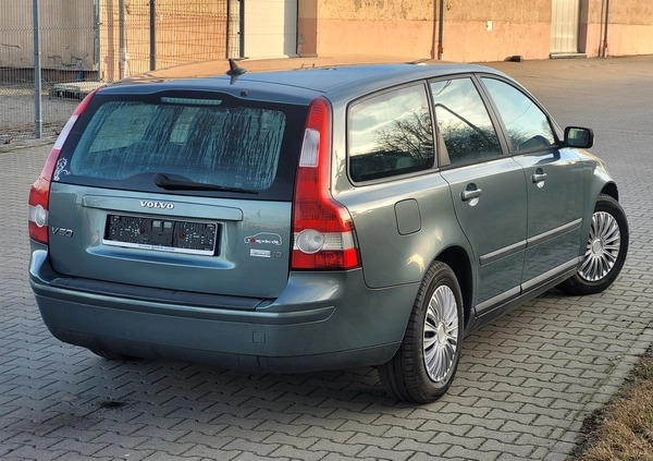 Volvo V50 cena 9900 przebieg: 192000, rok produkcji 2004 z Żary małe 37